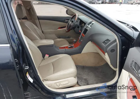 2010 Lexus Es 350 z USA, uszkodzony, nr VIN JTHBK1EGXA2390091